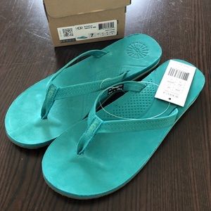 Ugg Kayla Flip Flop Sandals Size 7